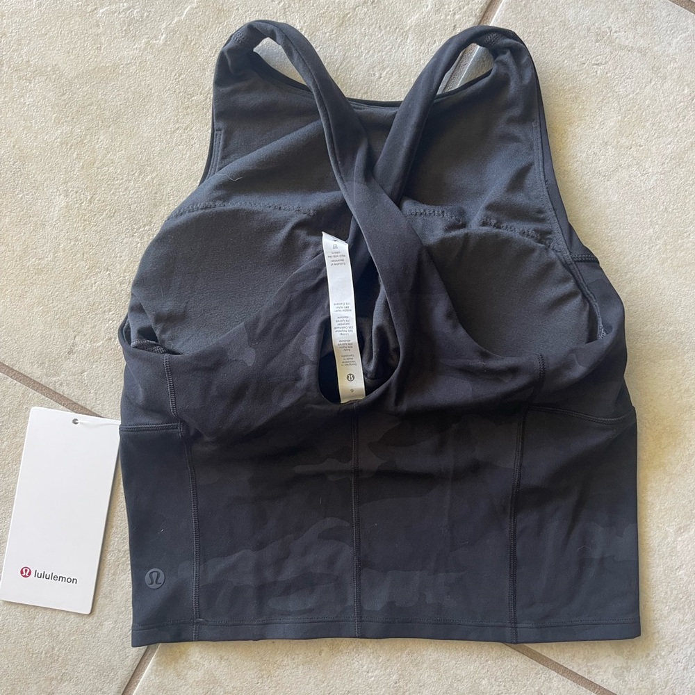 lululemon key to balance tank 6 - Picture 5 of 7